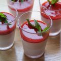 Erdbeer-Panna Cotta