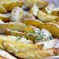 Oven Backed wedged Potatoes. Gebackene[...]