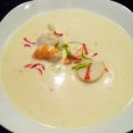 Suppe: Chilli-Kokos-Suppe mit Garnelen und[...]