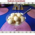 Eis: Amarettoeis