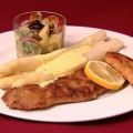 Kalbsschnitzel mit Bio-Spargel und[...]