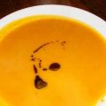 Suppe: Kürbissuppe mit einem Hauch Asien