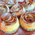 Apfelrosen in Blätterteig