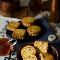 Chinesische Mondkuchen mit roter Bohnenpaste[...]