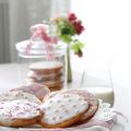 Black & white Cookies . كوكيز الفانيليا الطريه[...]