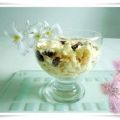 Sellerie-Apfel-Rosinen-Salat