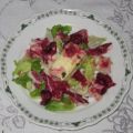 Ziegenkäse mit Cranberry-Tatar auf Blattsalat
