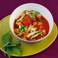 Rotes Tofu-Curry mit Shiitake