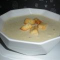 Lauch-Kartoffelsuppe mit Croutons