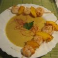 Ingwer-Curry-Suppe mit Mango-Garnelen-Spieß