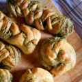 Mini Pesto-Zöpfe