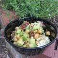 Kichererbsensalat mit Avocado und getrocknete[...]
