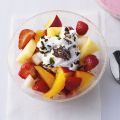 Obstsalat mit Schoko-Pistazien-Quark