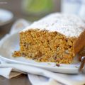 Saftiger Karottenkuchen mit Serien-Blues