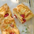 Focaccia mit Kartoffeln, Kirschtomaten und[...]