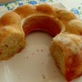 Kuchen: Buttermilch-Apfel-Gugelhupf