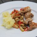 Kaninchen geschmort mit jungem Knoblauch und[...]