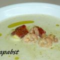 Oliven-Schaumsuppe mit Garnelen und Feigenessig