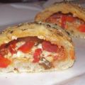 Snack: Kleine Kräuter-Pizzataschen mit Salami[...]