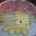 Spargel, Schinken und selbstgemachte Sauce[...]