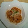 Spaghetti aglio e olio e peperoncini e erbe